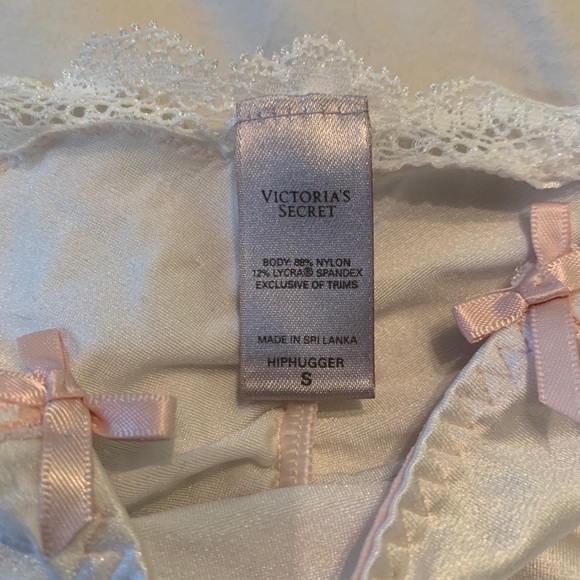 Victoria’s Secret Vintage Silky Hiphugger - Picture 2 of 6